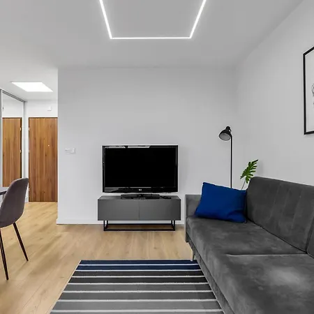 12Th Floor Wola Modern Apartment Warsaw Exterior photo