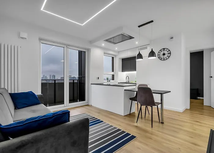 12Th Floor Wola Modern Apartment
